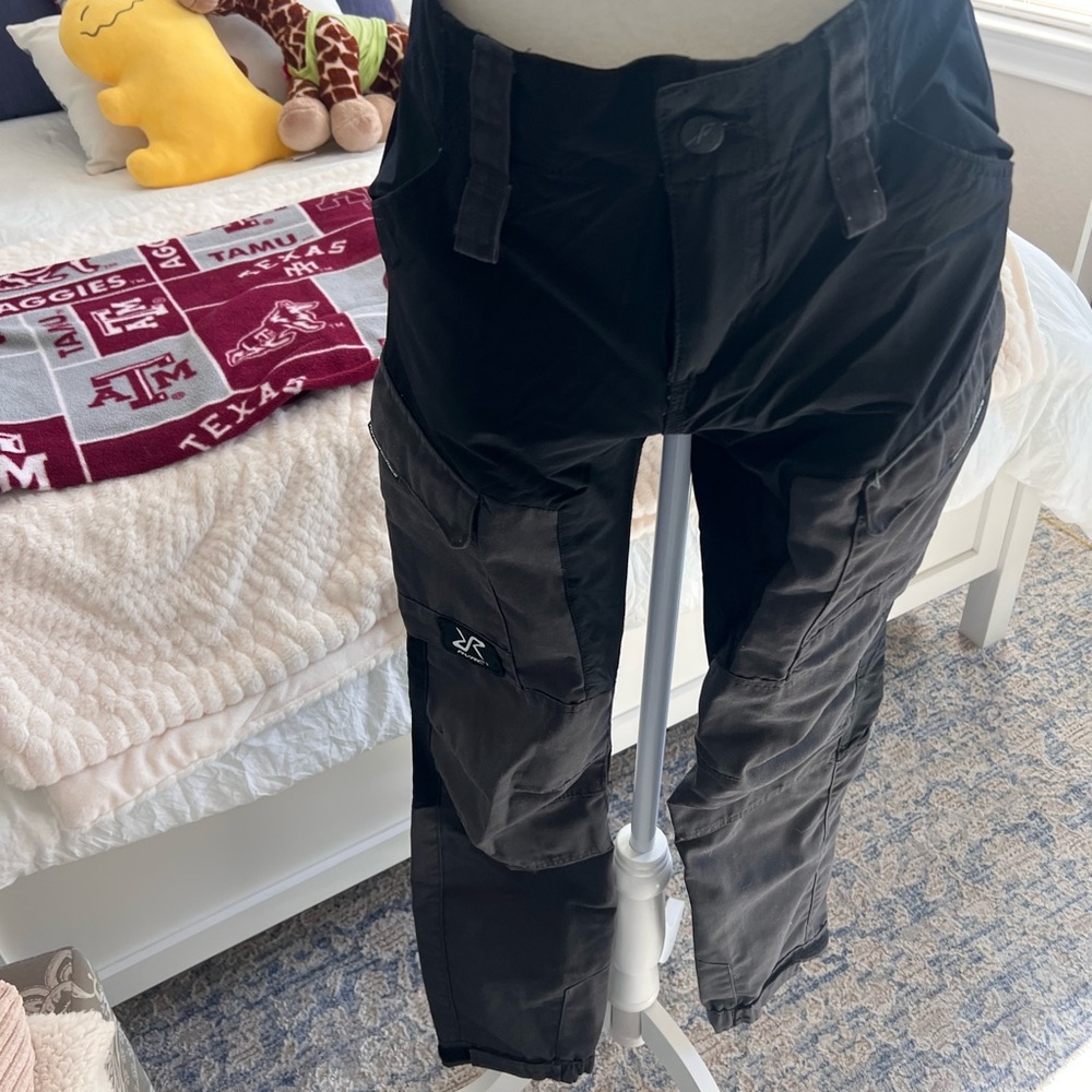 Revolution Black Ankle Pants